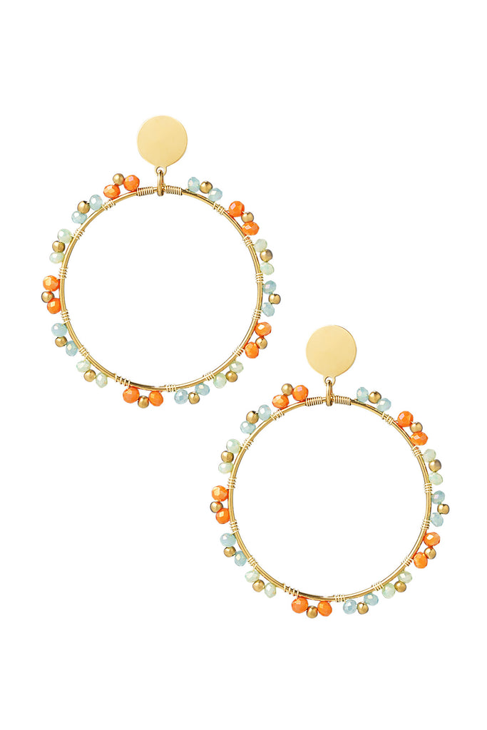 Round earrings beads