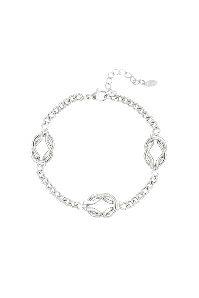 Chain bracelet knot