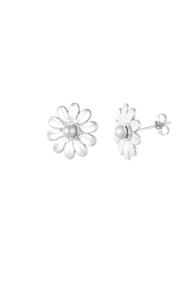 Stud earrings blossom dot