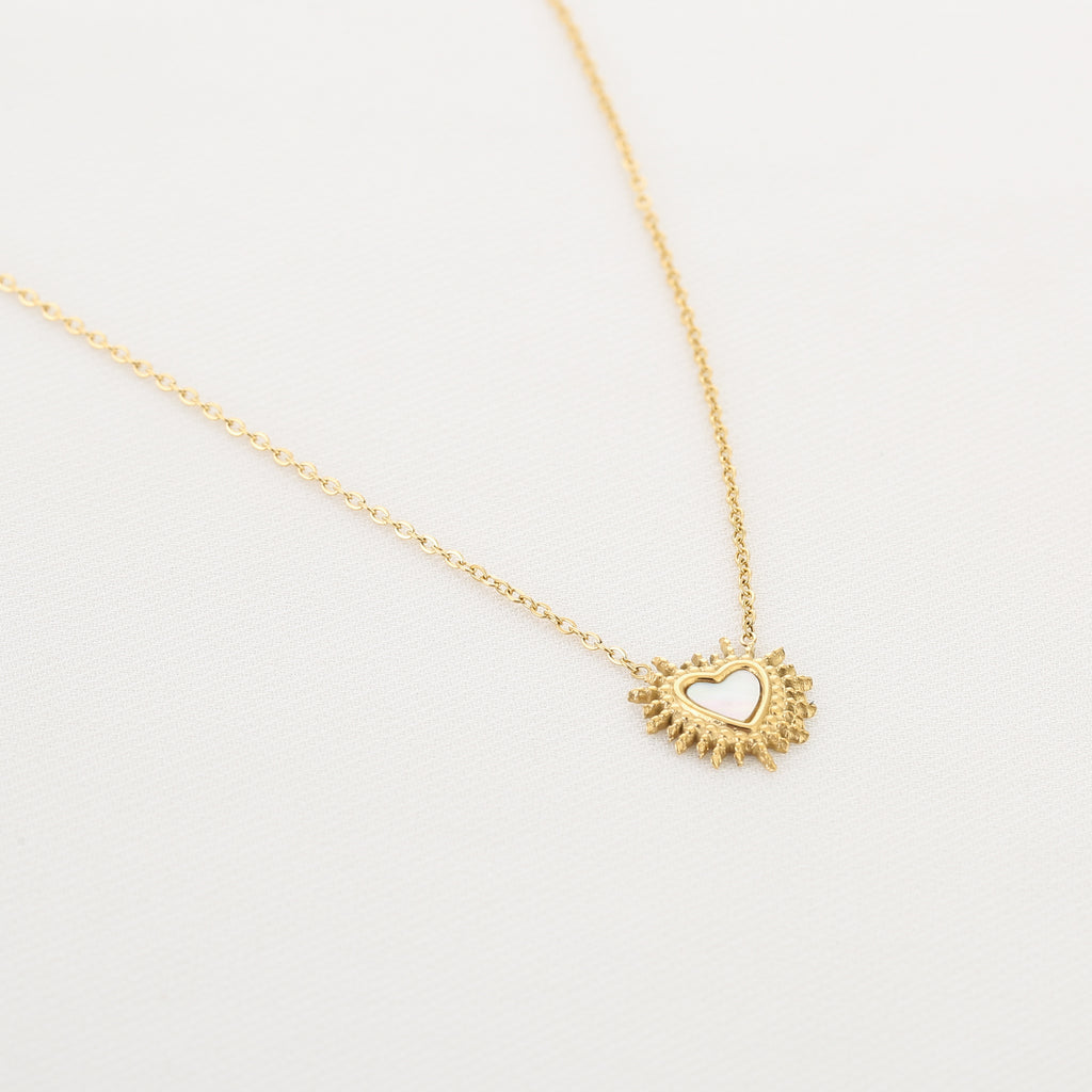 Necklace heart sunshine