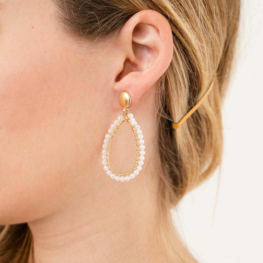 Oval earrings beaded