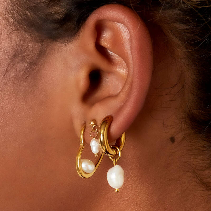 Hoop earrings pearl