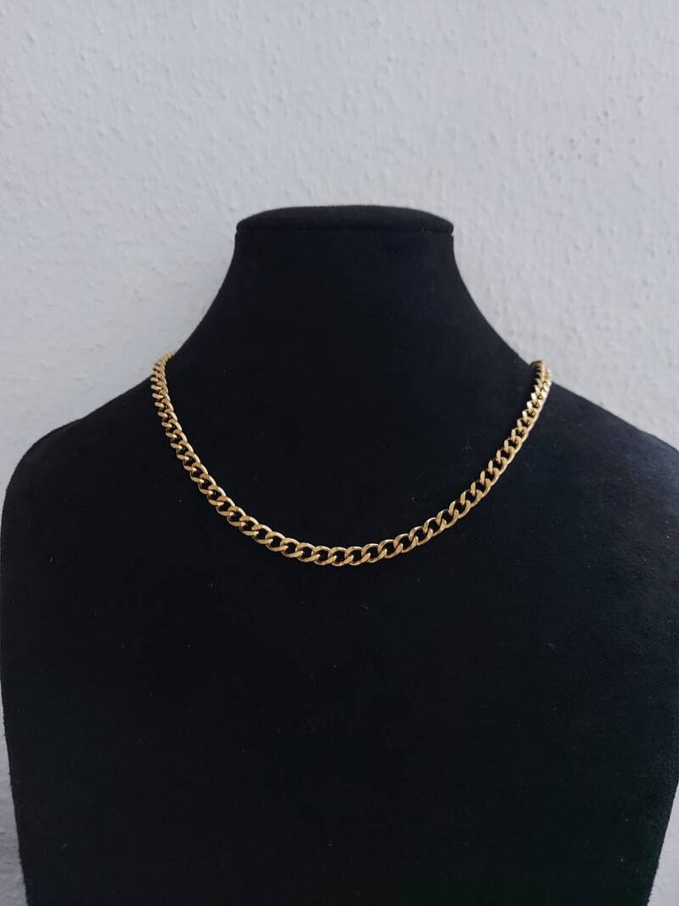 Chain necklace connected
