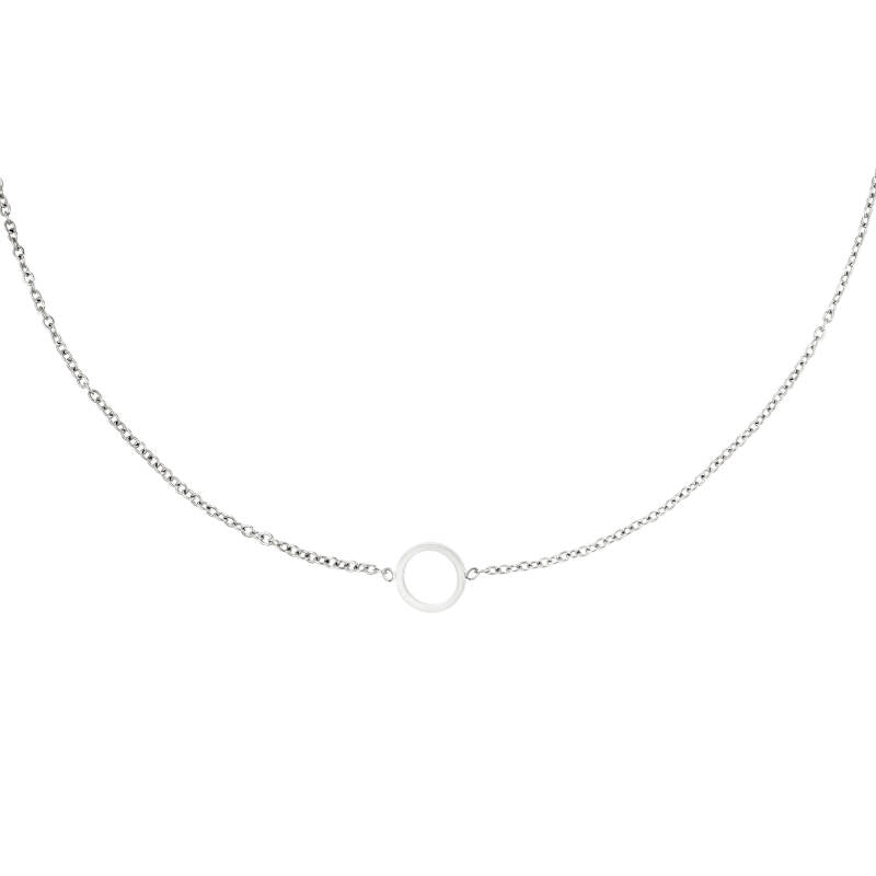 Necklace lined circle