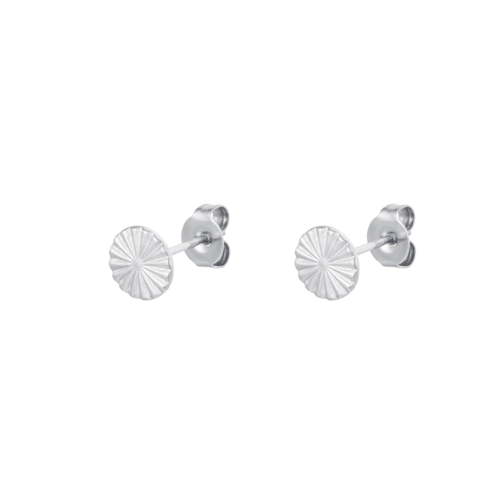 Stud earrings circle pattern