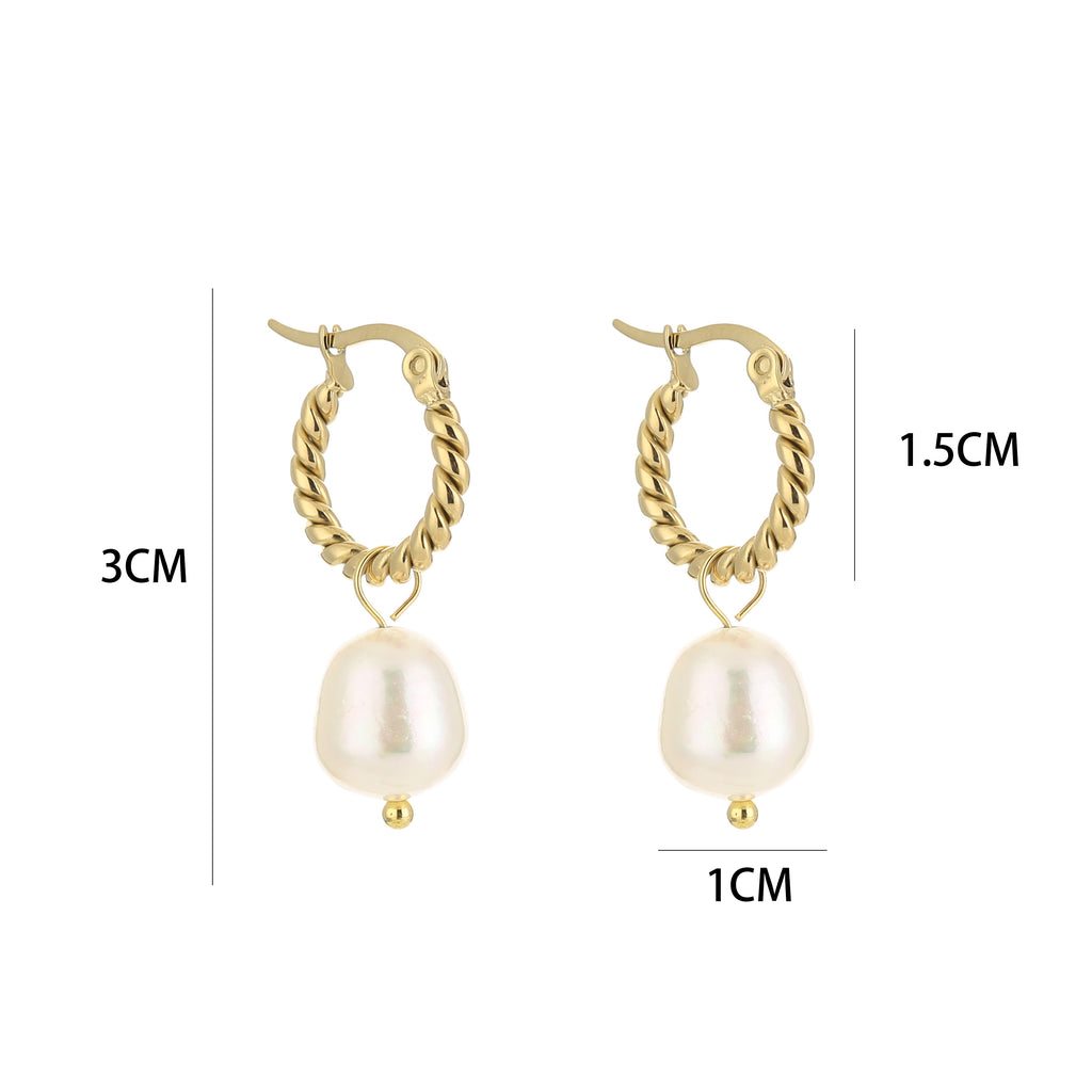 Hoop earrings twisted pearl