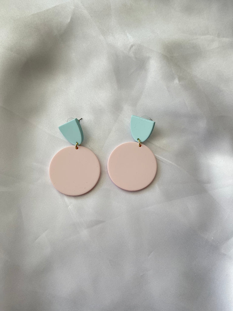 Earrings form pastel pink/blue